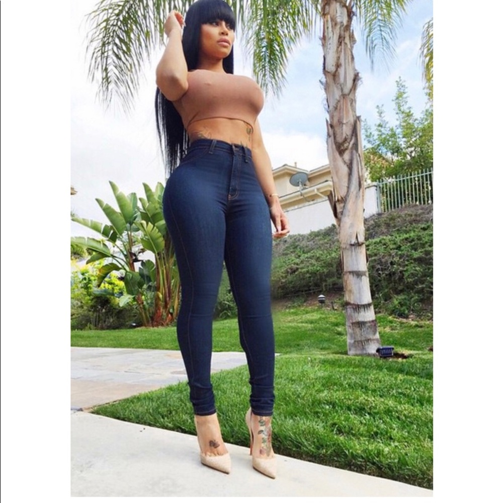 Fashion Nova High-Waisted Jeans